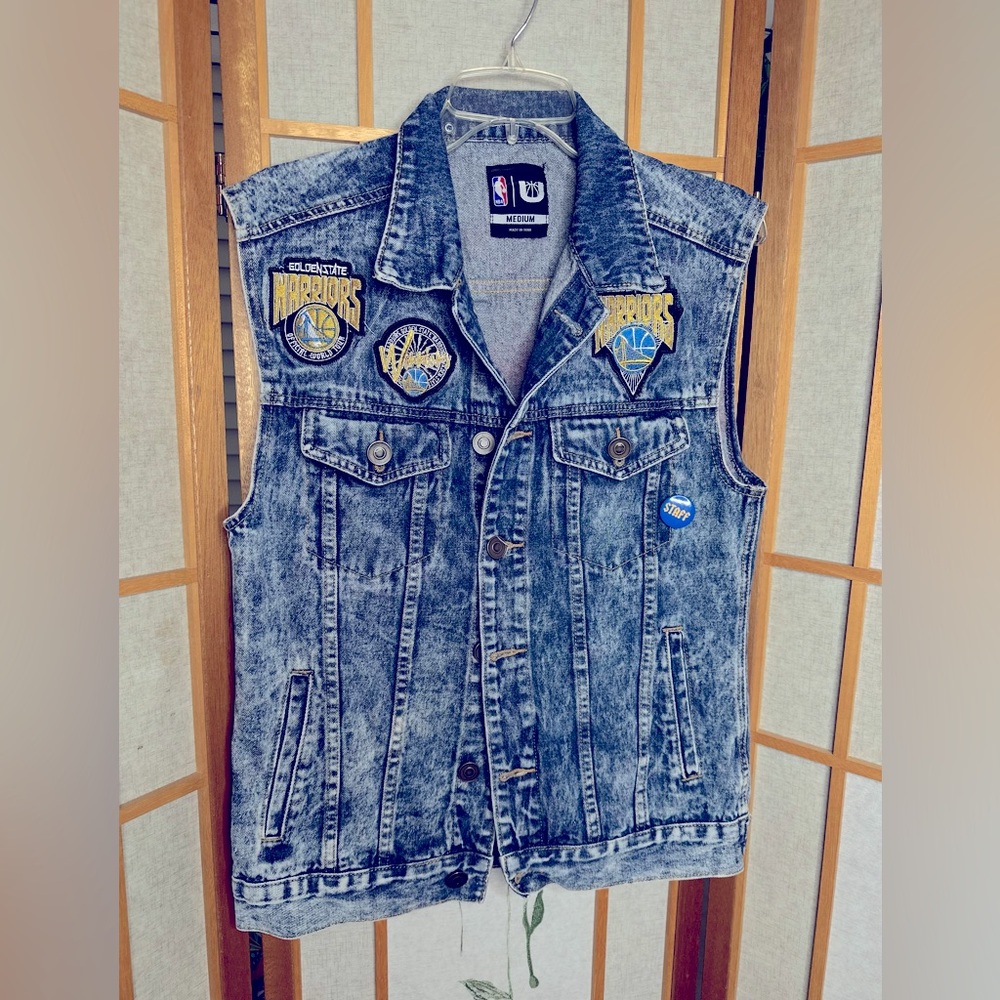NBA Golden State Warriors basketball demi jean vest.